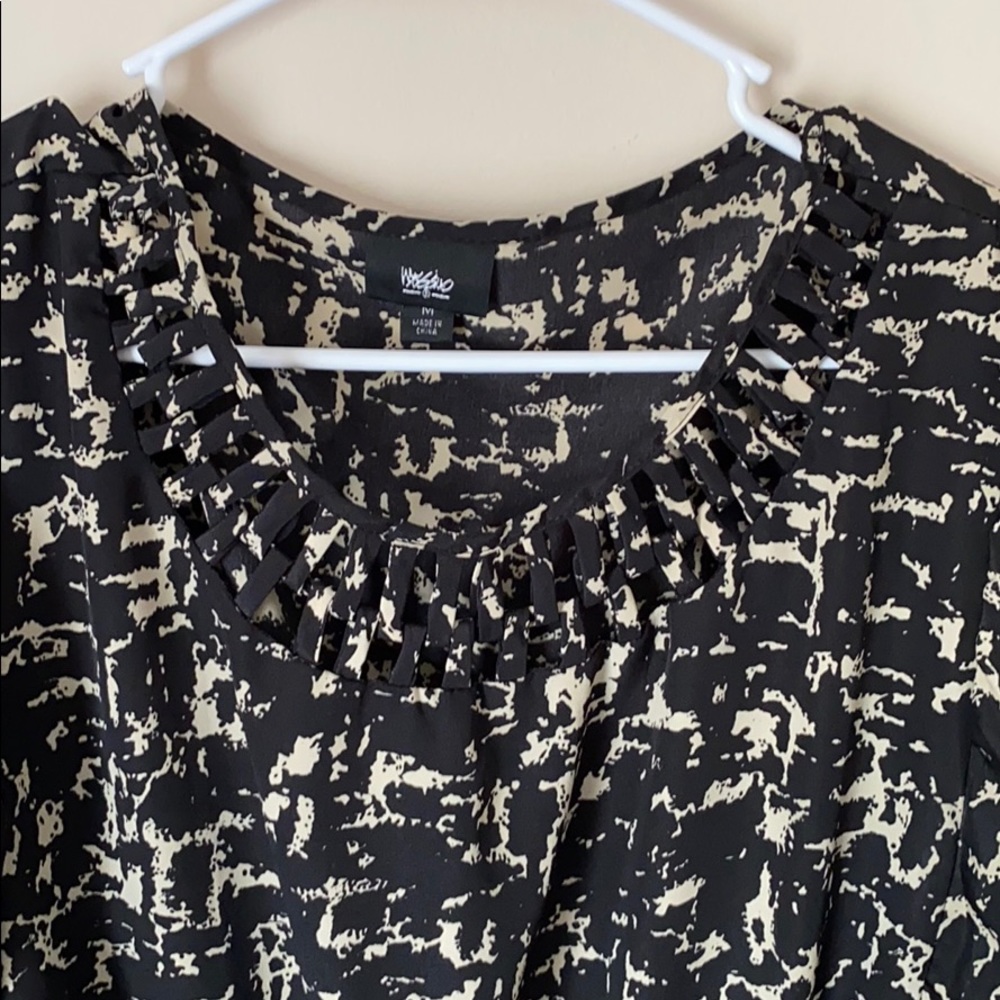 Mossimo Patterned Blouse Dress - Picture 3 of 5